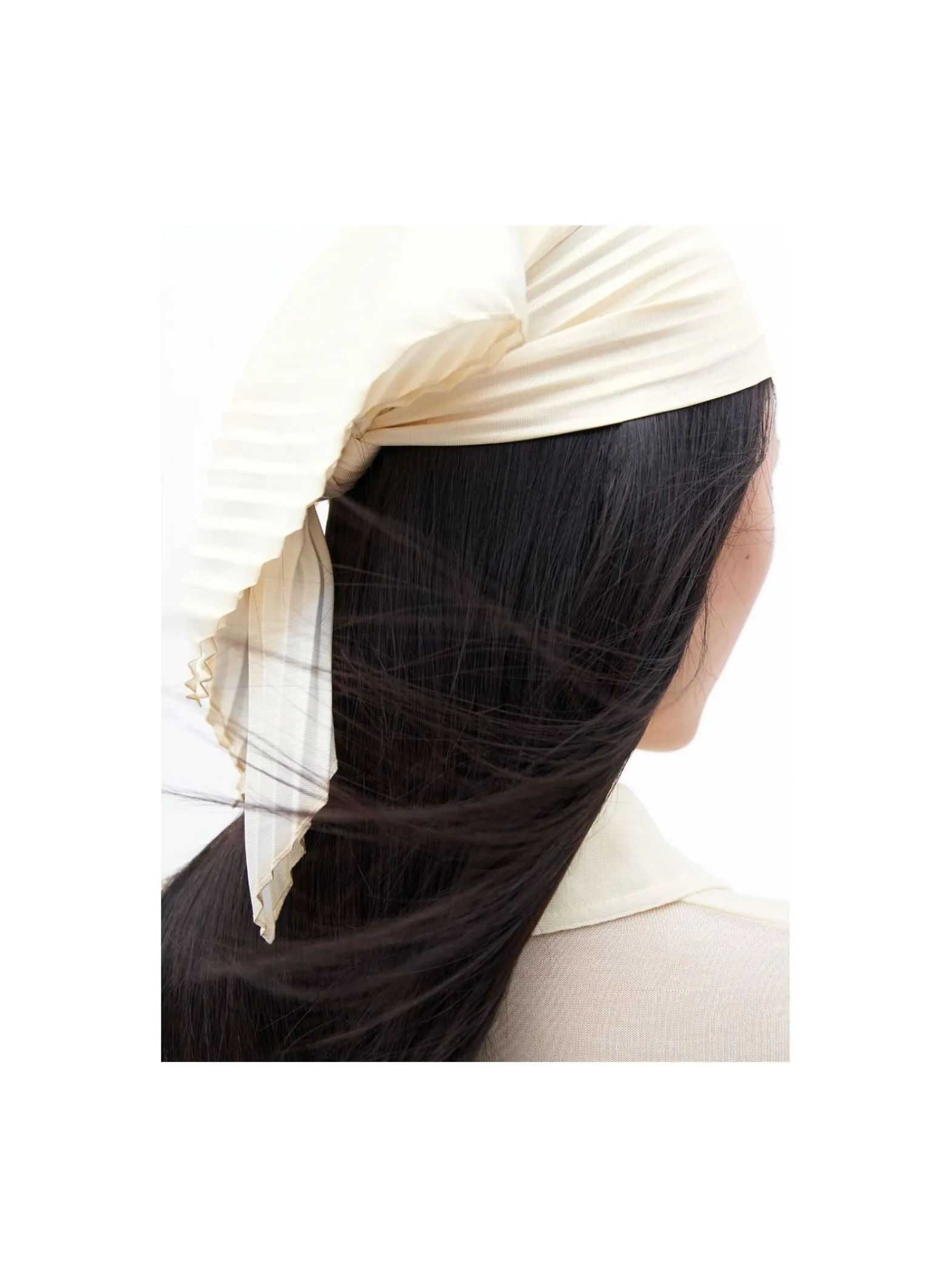 Filippa K Silk Plisse Scarf Chalk White/Vanilla^ Sjalar & Halsdukar