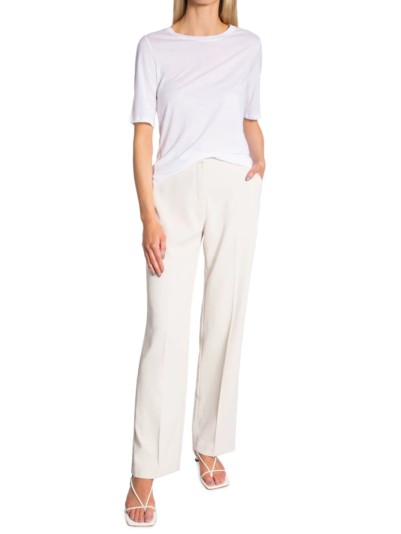 Filippa K Topp Elena White^ Toppar