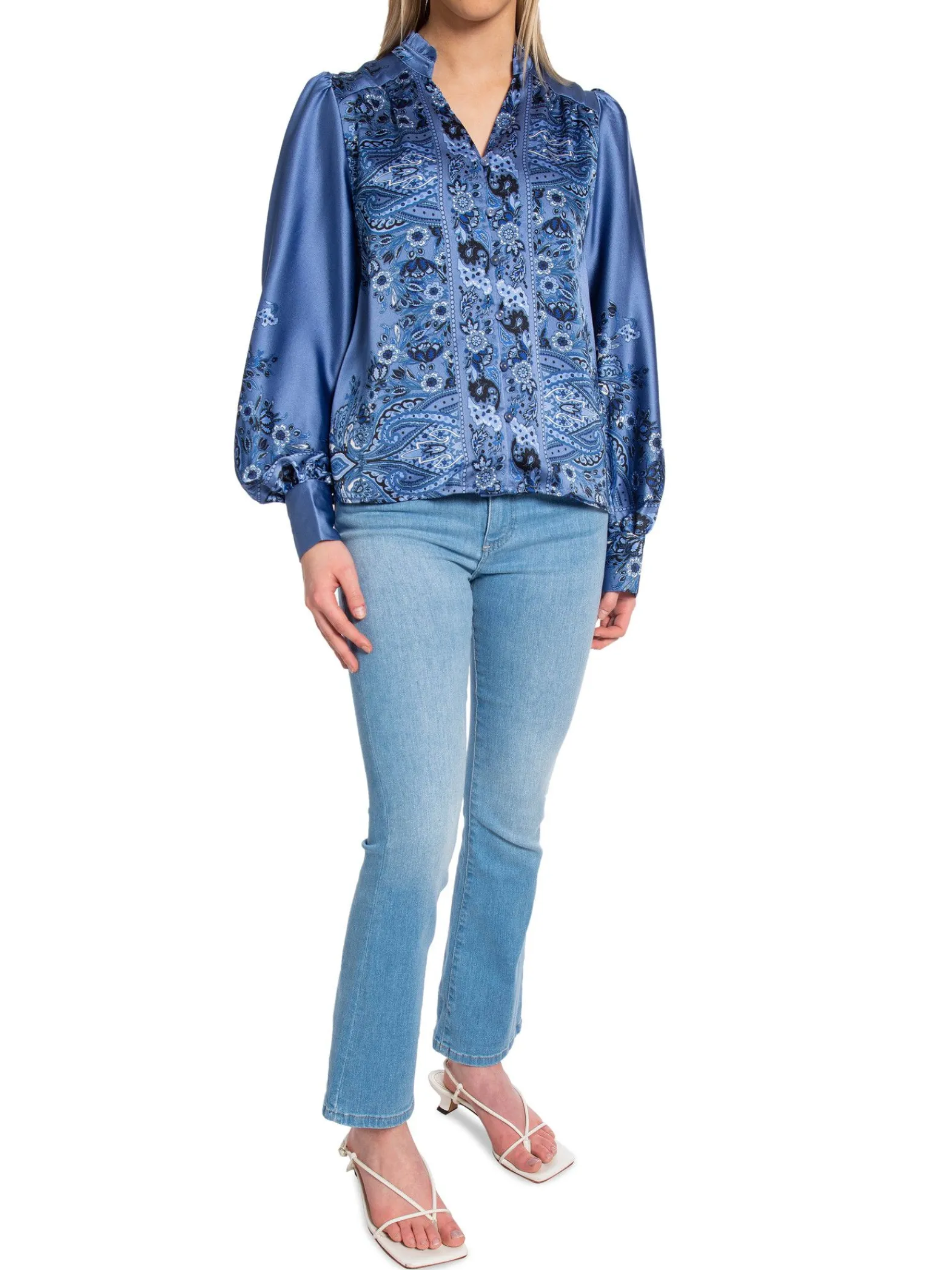 Neo Noir Blus Massima Paisley Border Dusty Blue^ Blusar