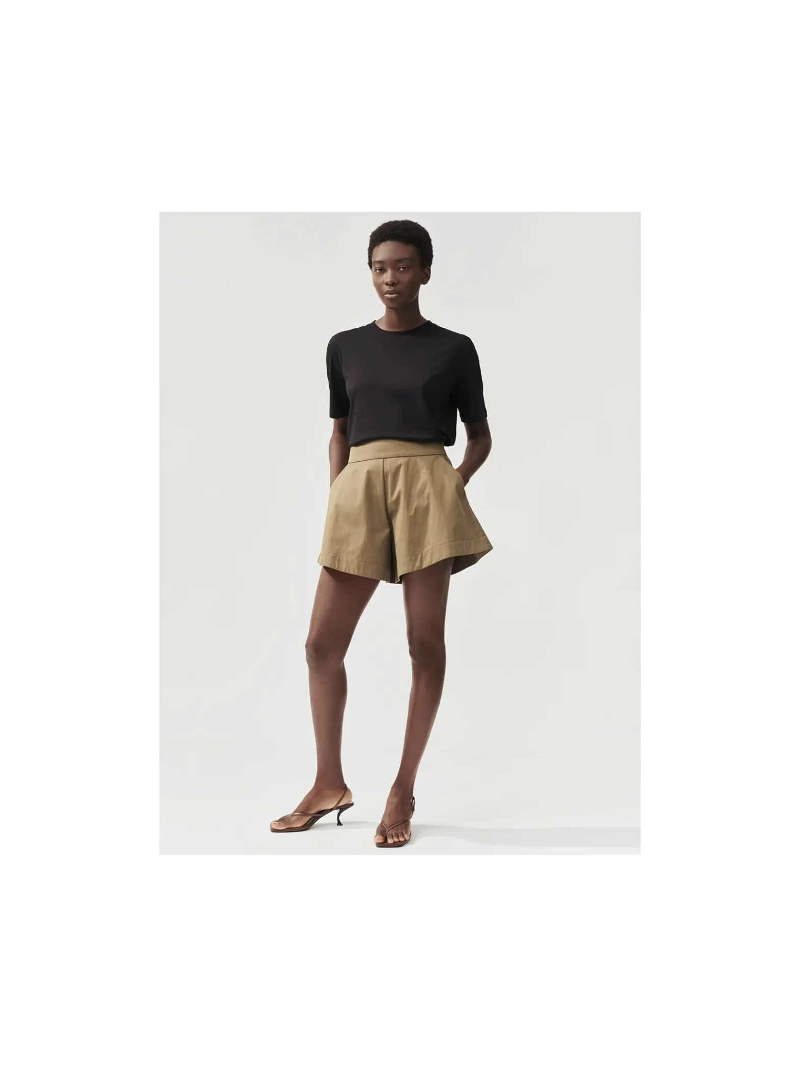 Stylein Shorts Serron Army Green^ Shorts
