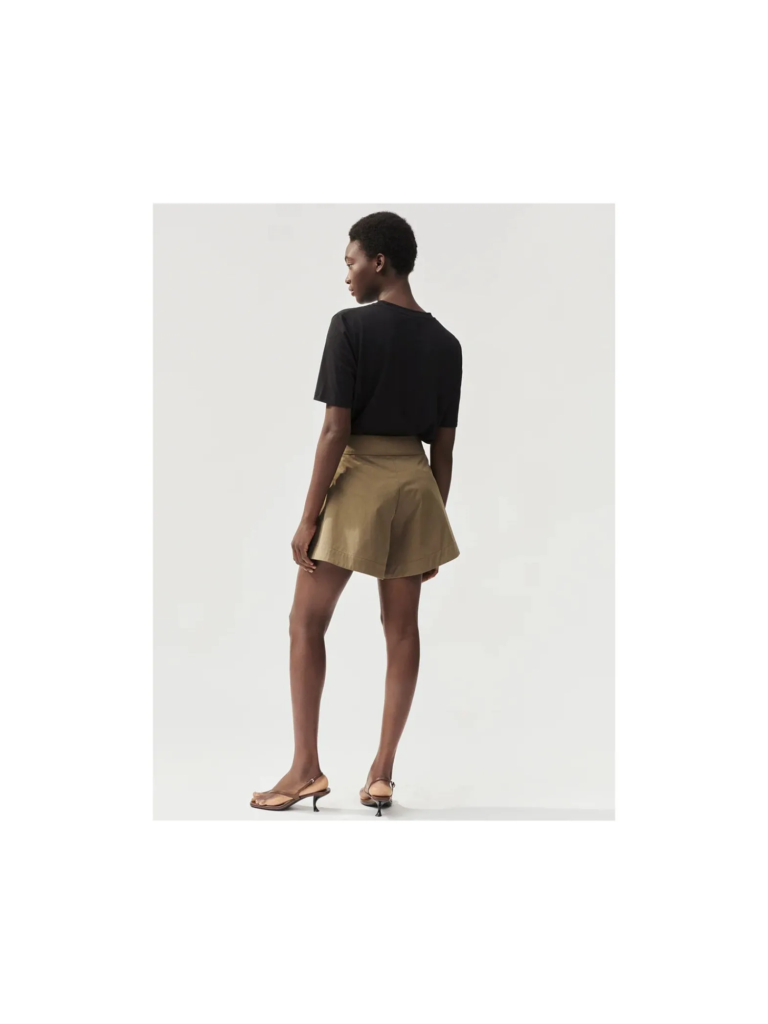 Stylein Shorts Serron Army Green^ Shorts